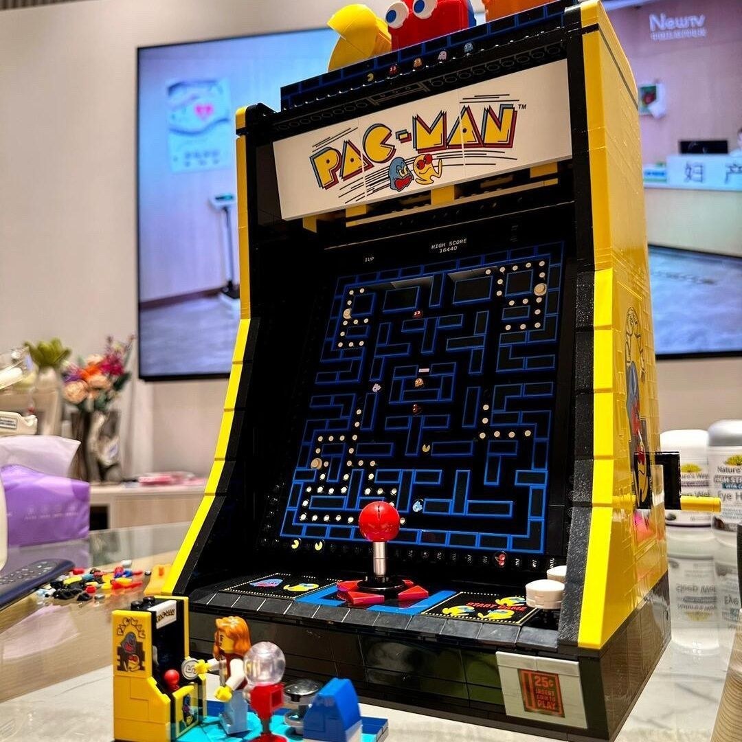 Pac-Man Arcade 10323