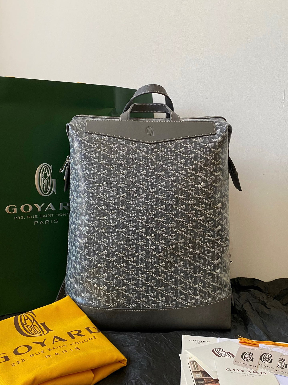 BAG #1076