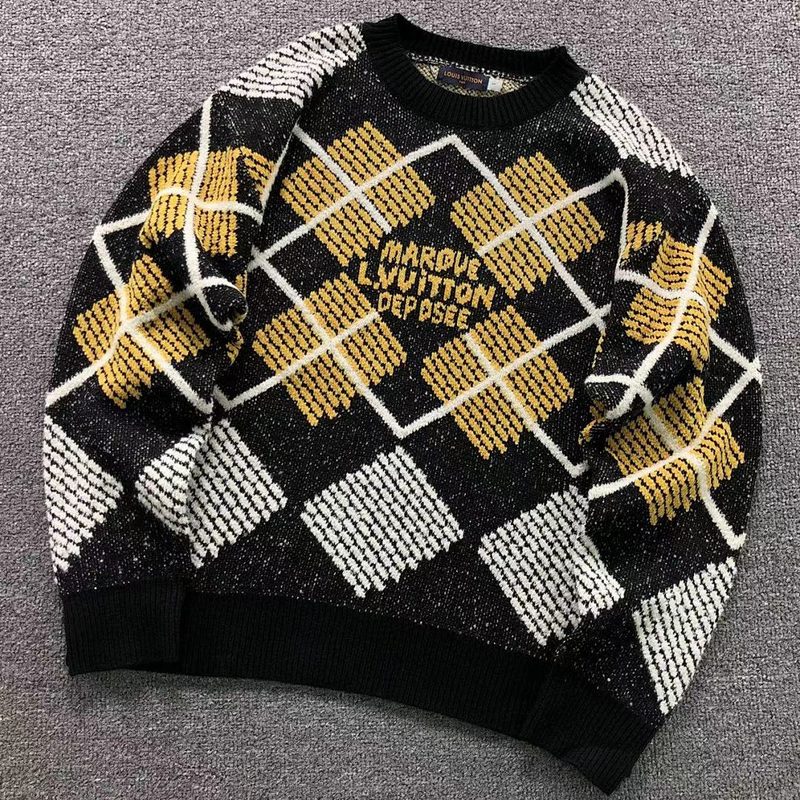 L SWEATER 1101