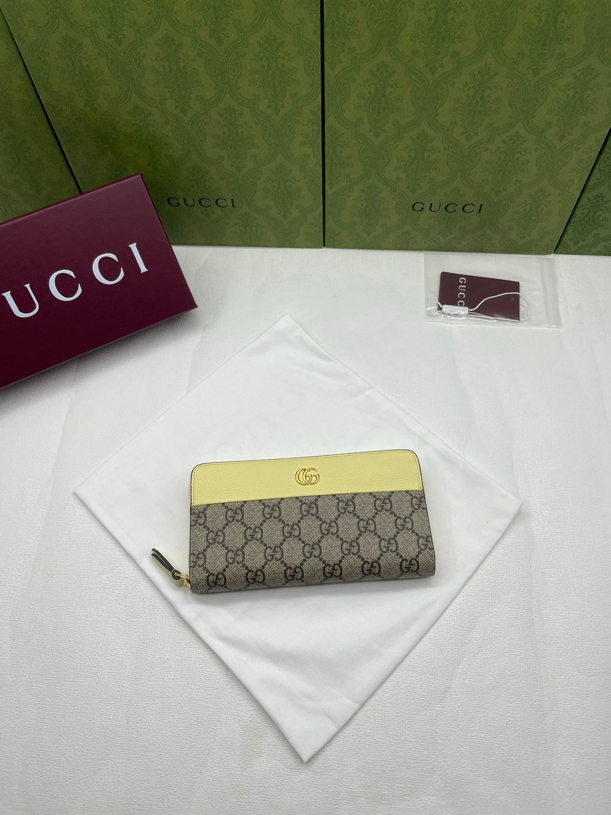 BAG #1102