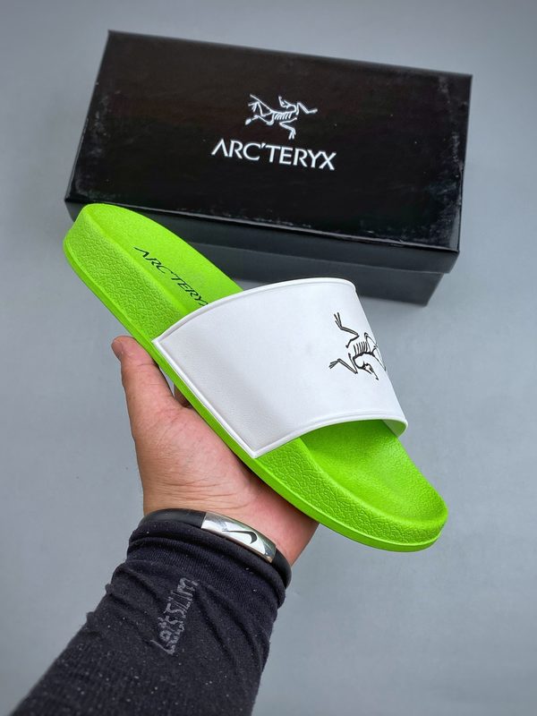 # 120L ARC'TERYX