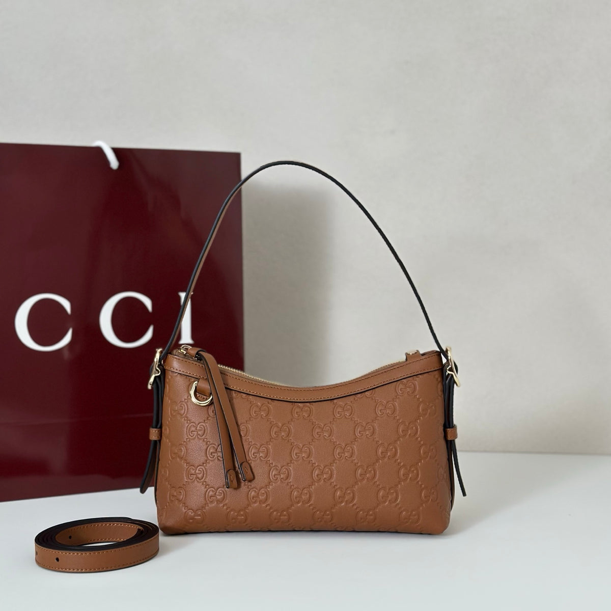 BAG #1233