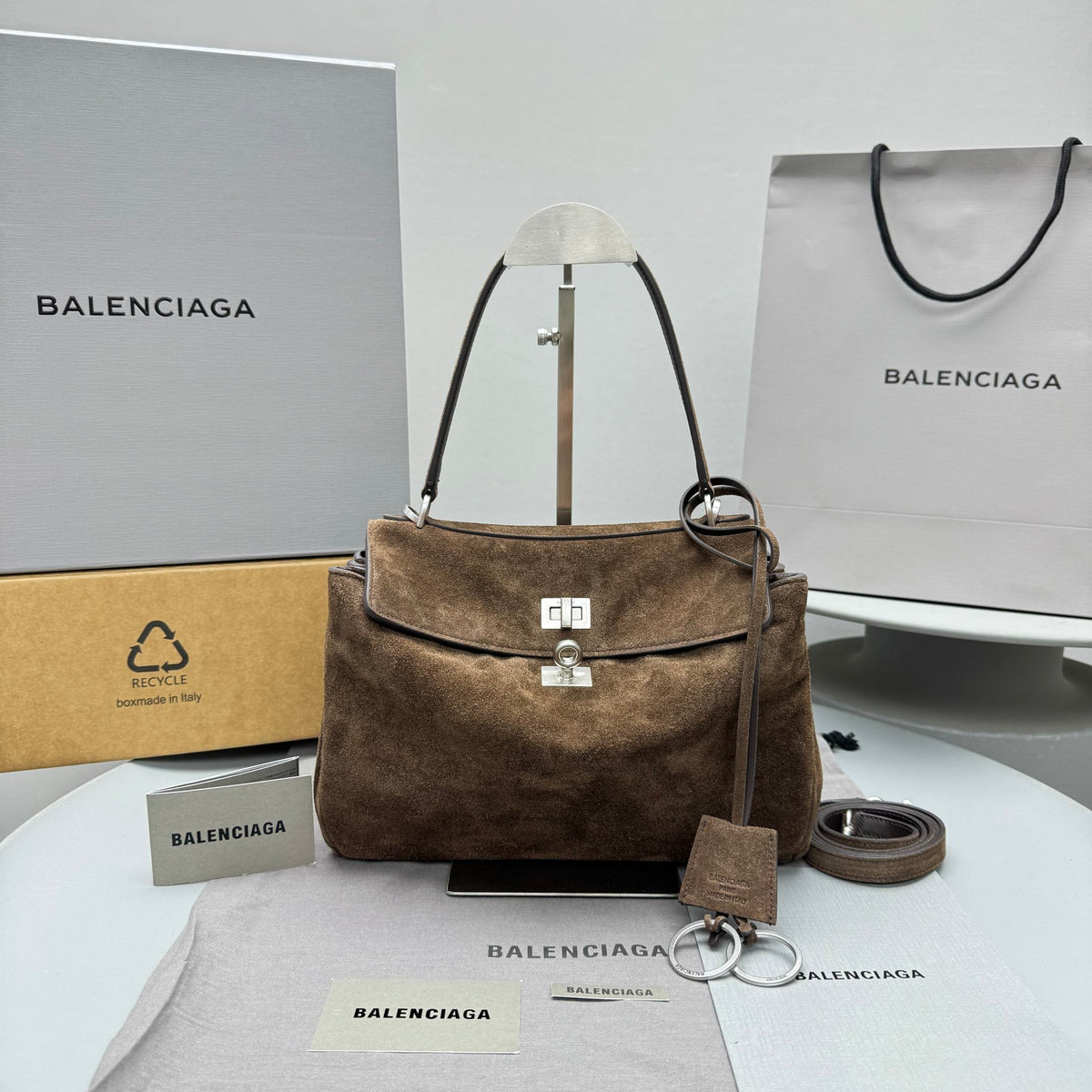 BAG #1303