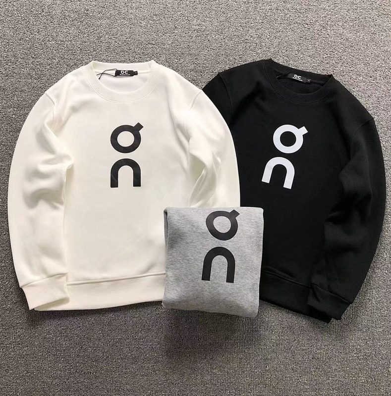 ON HOODIE 1524