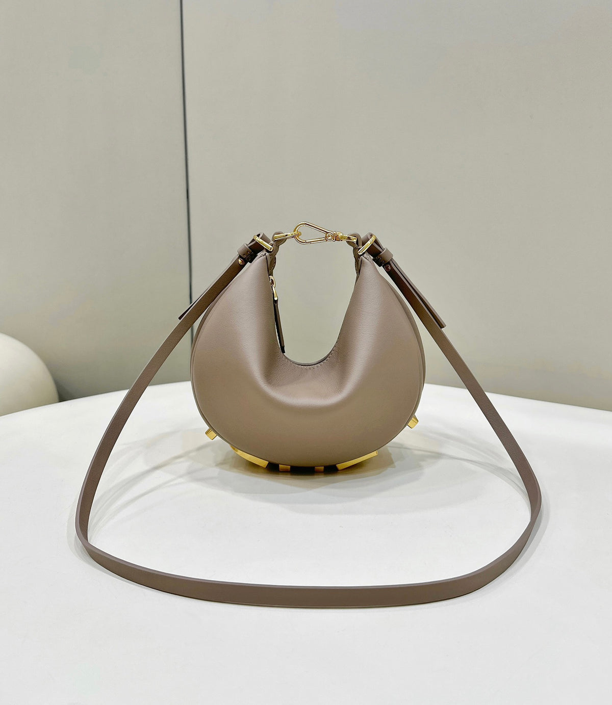 BAG #1527