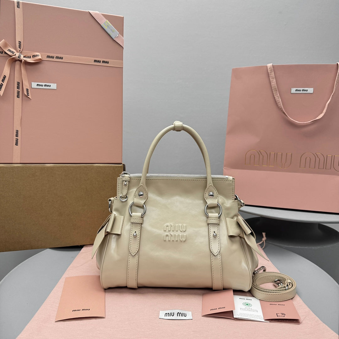 BAG #1554
