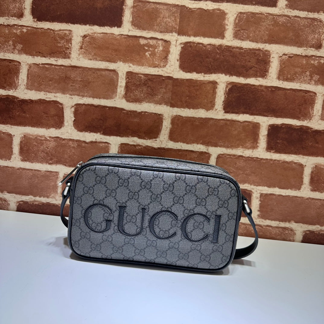 BAG #1588