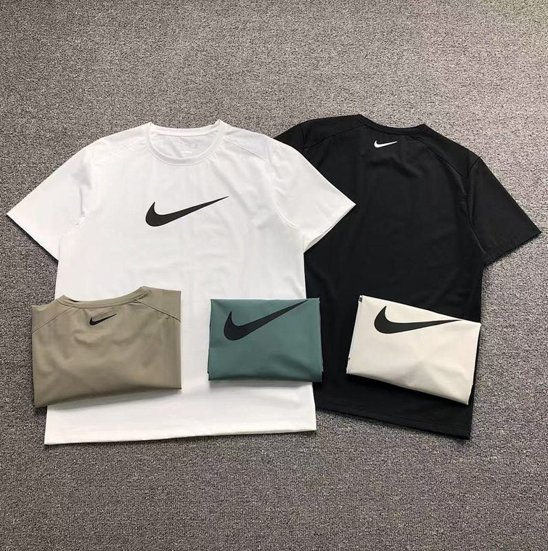 NIKE T-SHIRT 1590