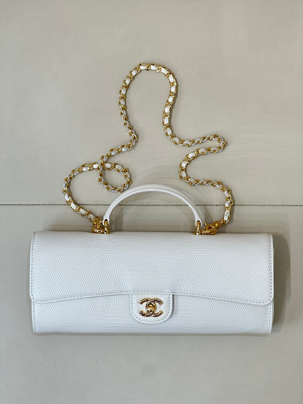 BAG #1679