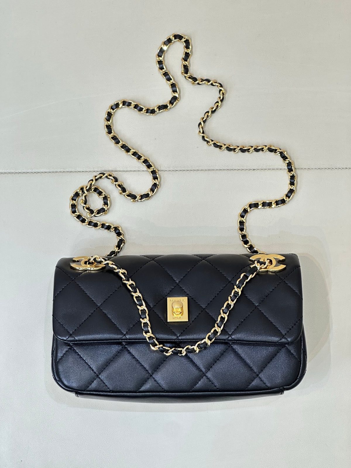BAG #1710