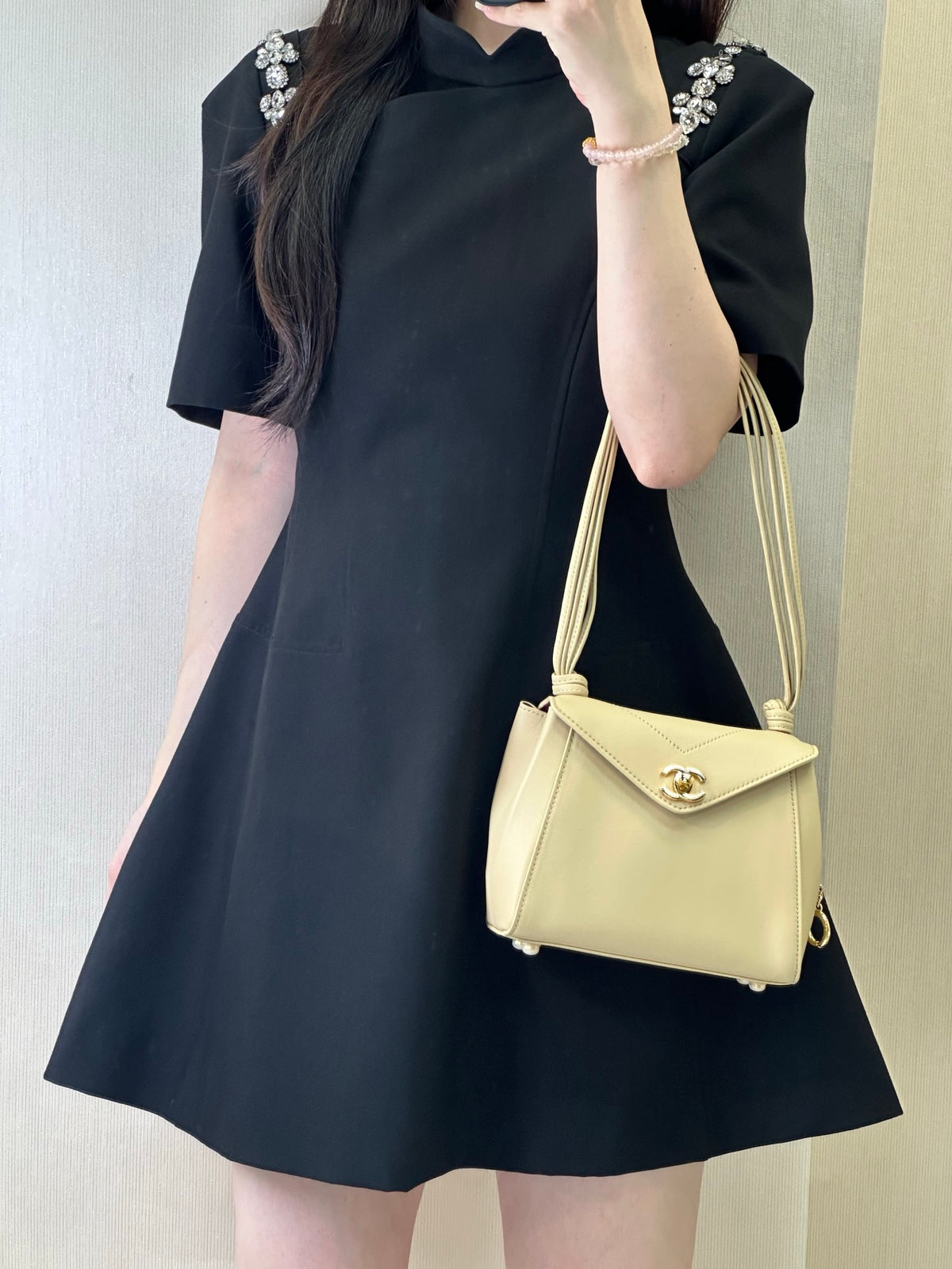 BAG #1833