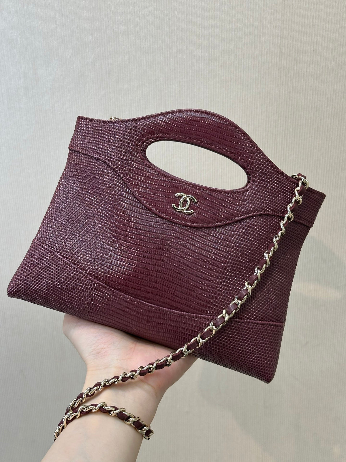 BAG #1852