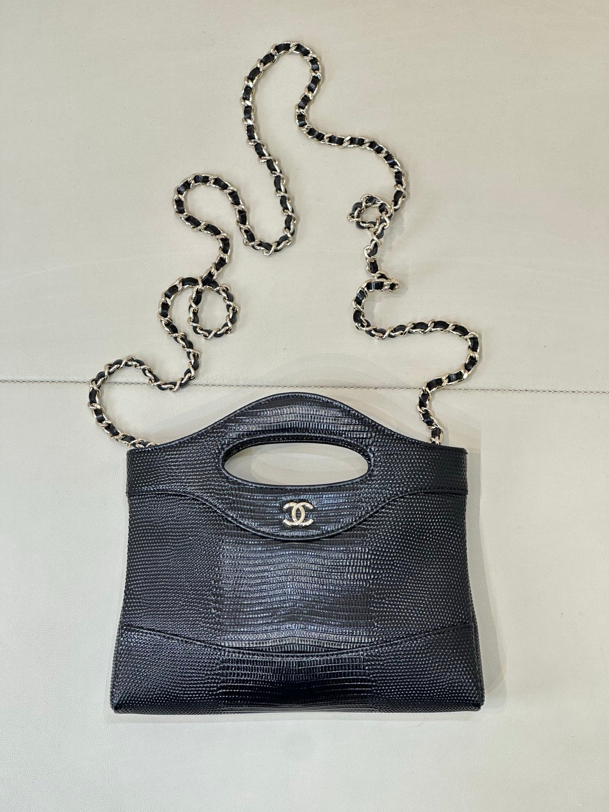 BAG #1855
