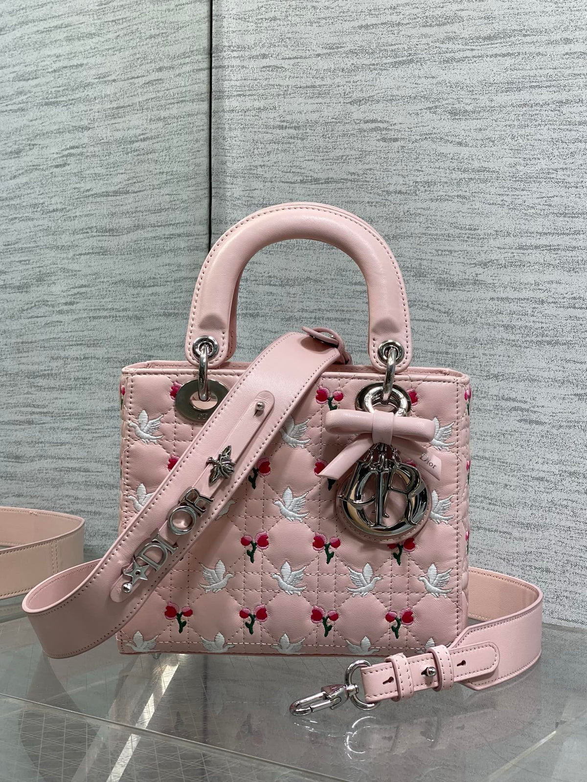 BAG #1897