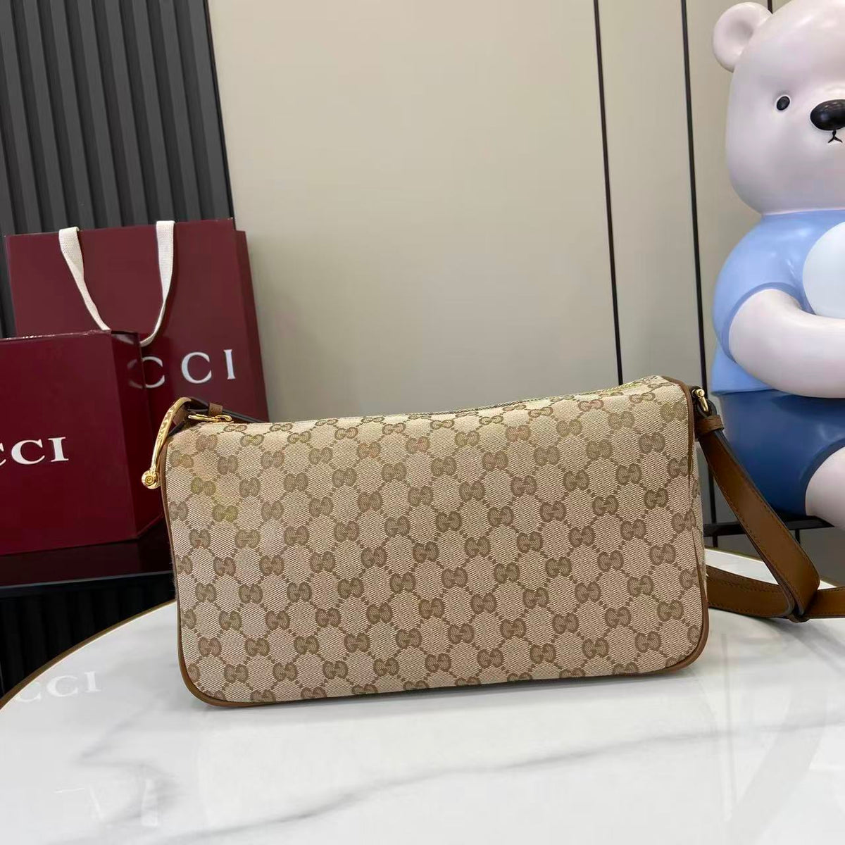 BAG #1936
