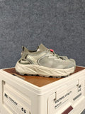 2 hoka ME+ B