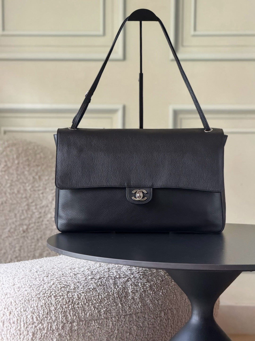 BAG #2052