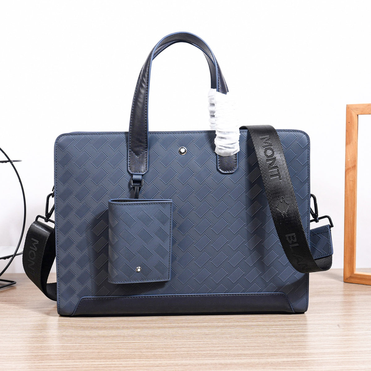 BAG #2135