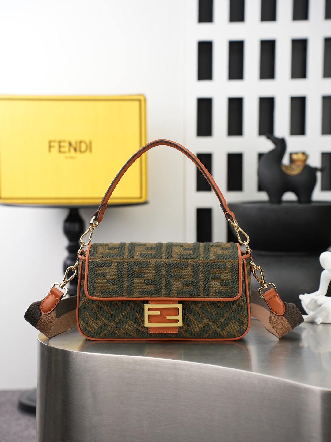 BAG #2155