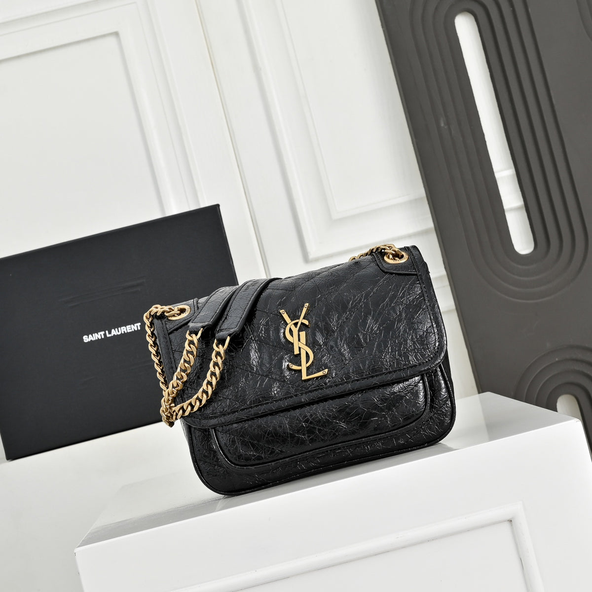 BAG #2186