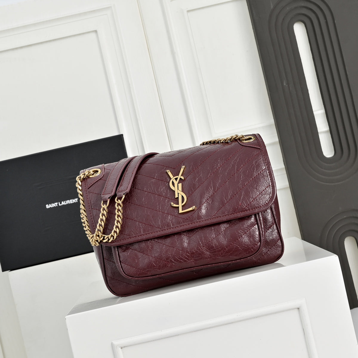 BAG #2187