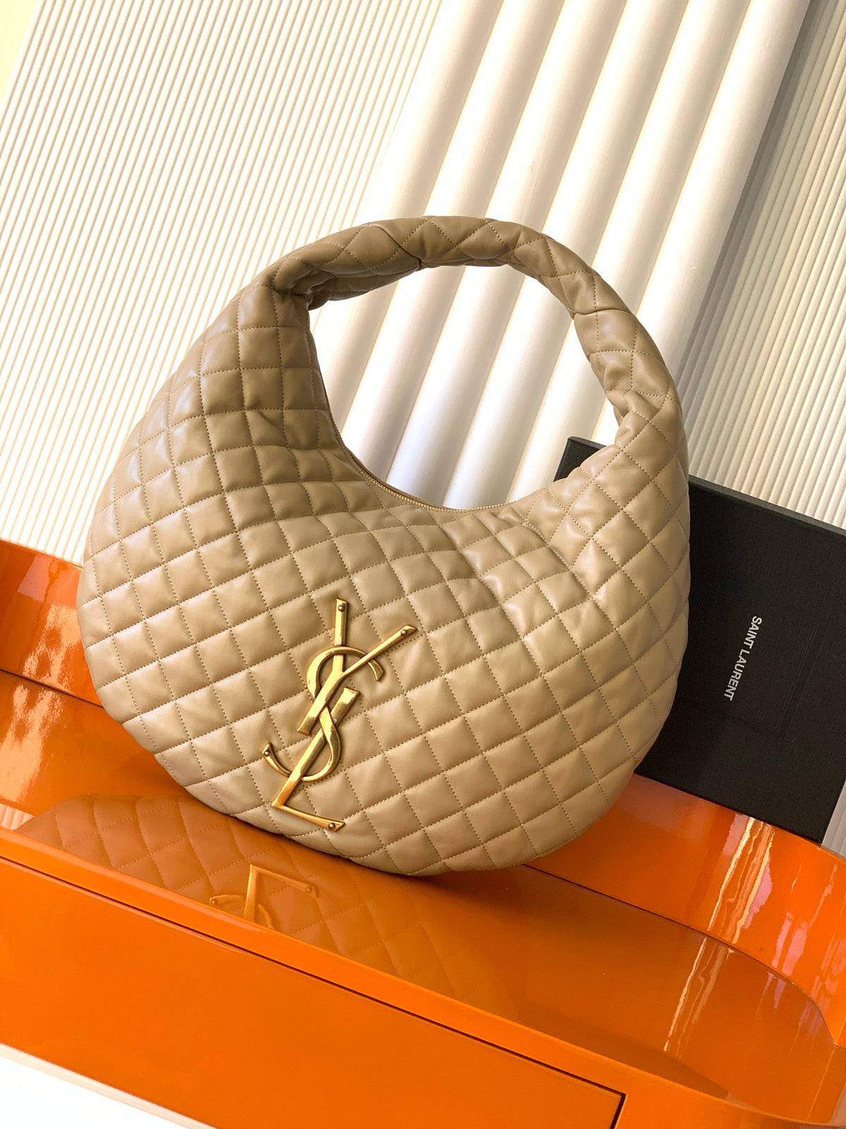 BAG #2348