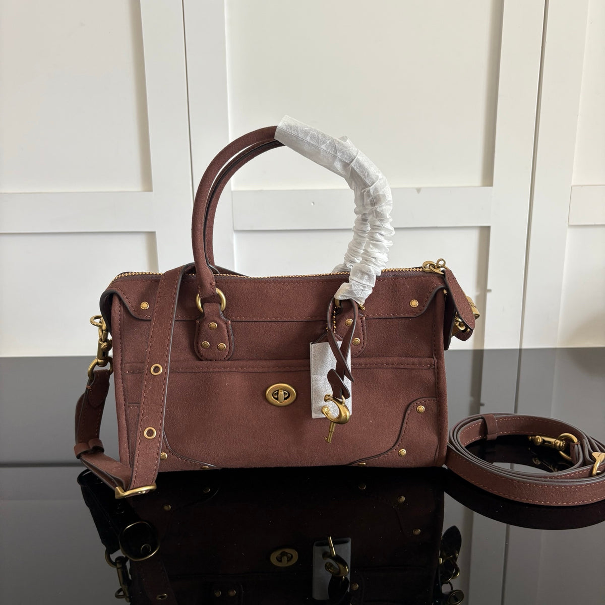 BAG #2593