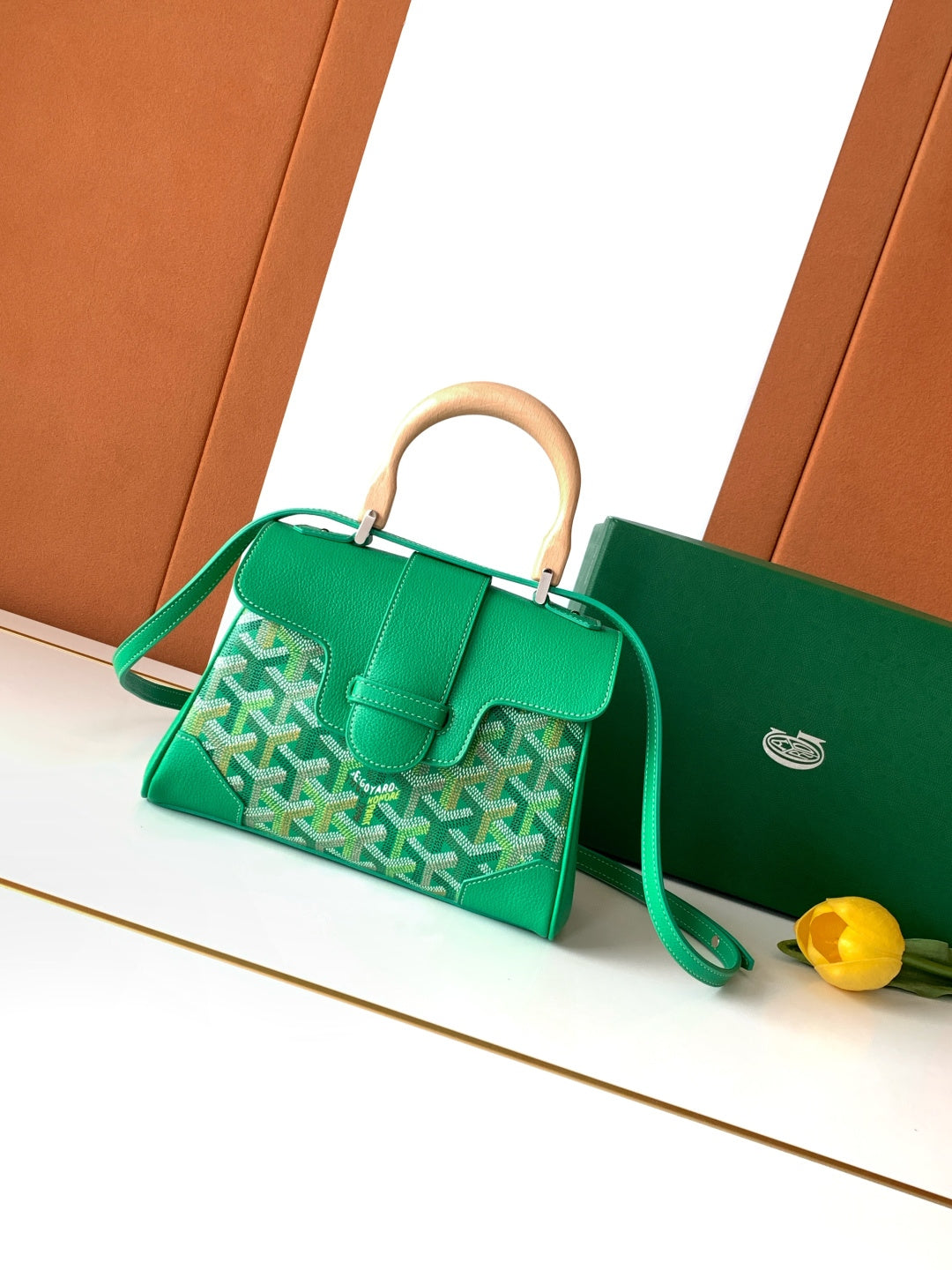 BAG #2715