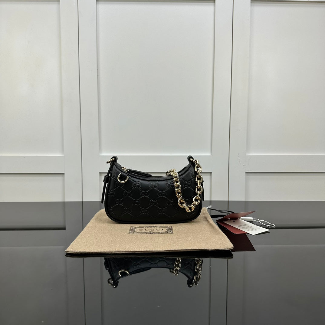 BAG #2738