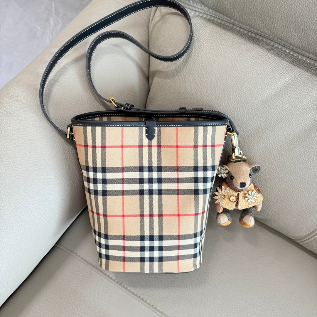 BAG #2774