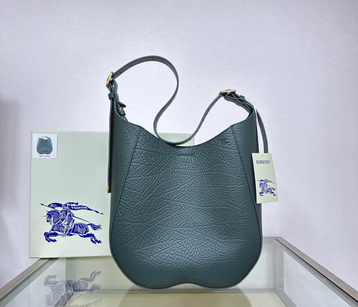 BAG #2907