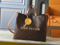BAG #3043