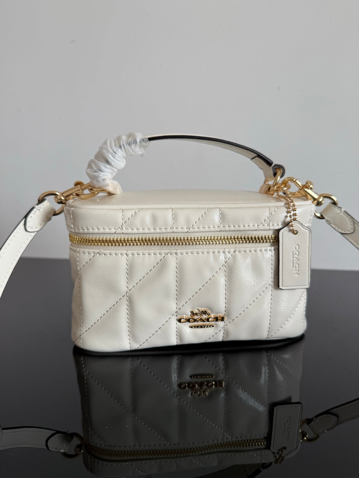 BAG #3223