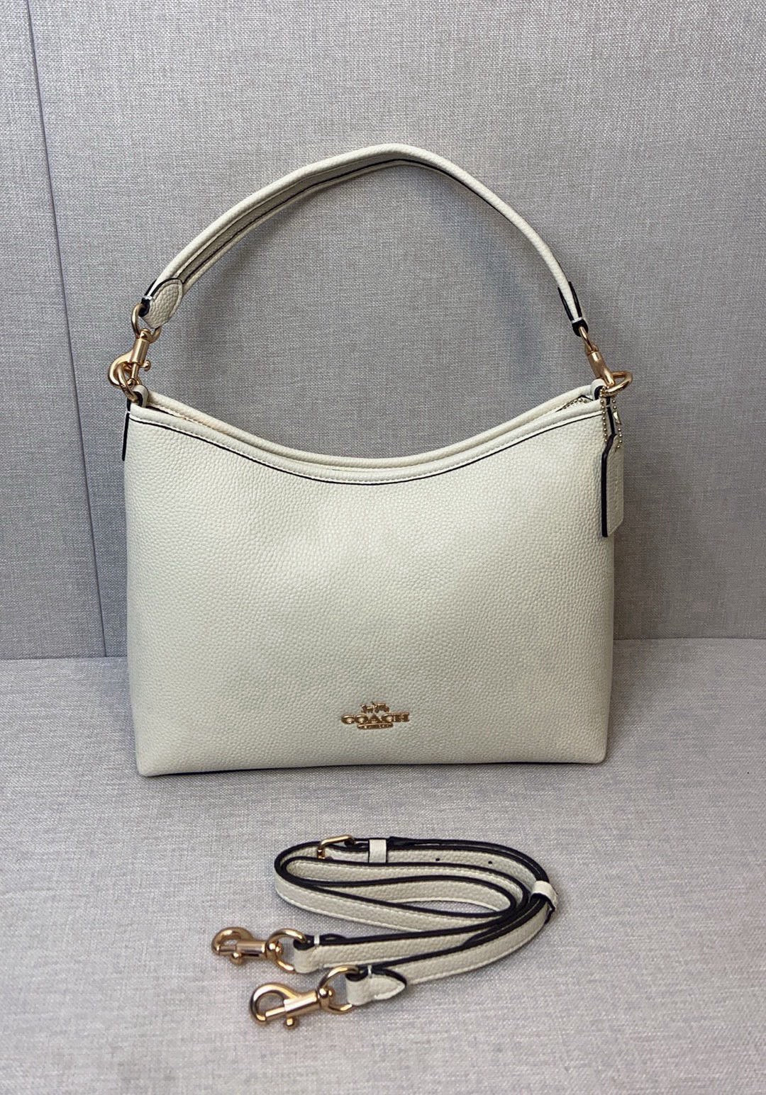 BAG #3300