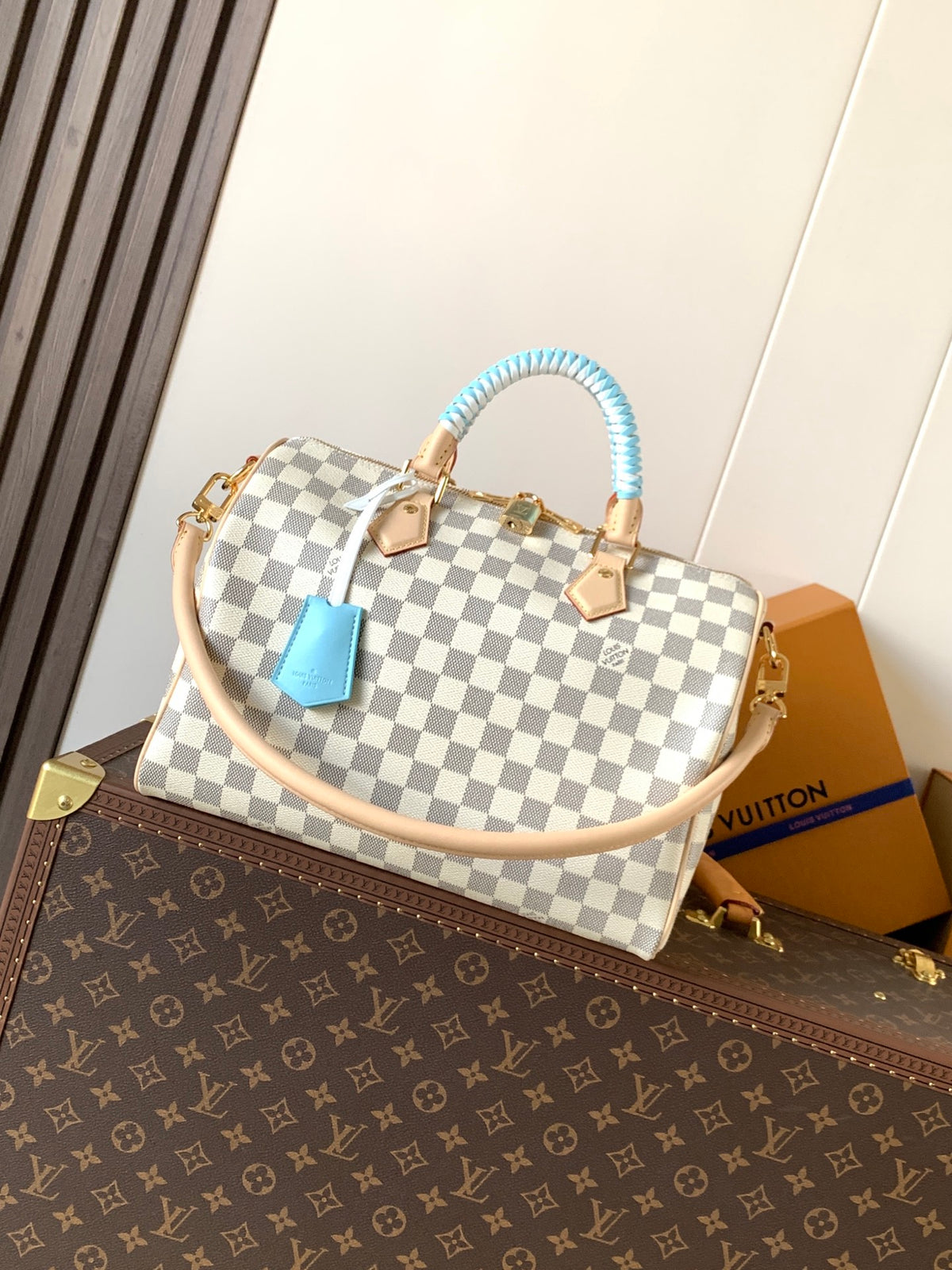 BAG #3369