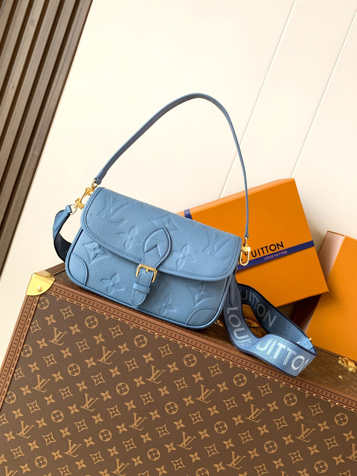 BAG #3742