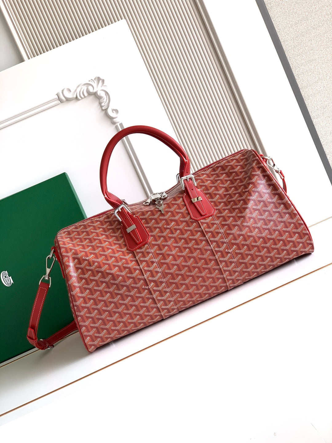 BAG #3817