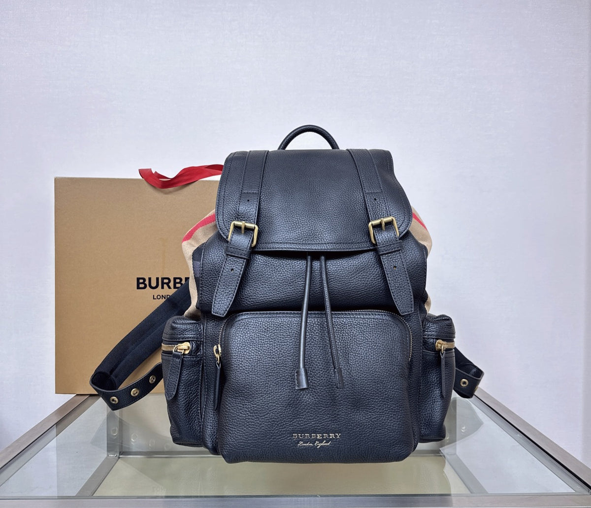 BAG #3838