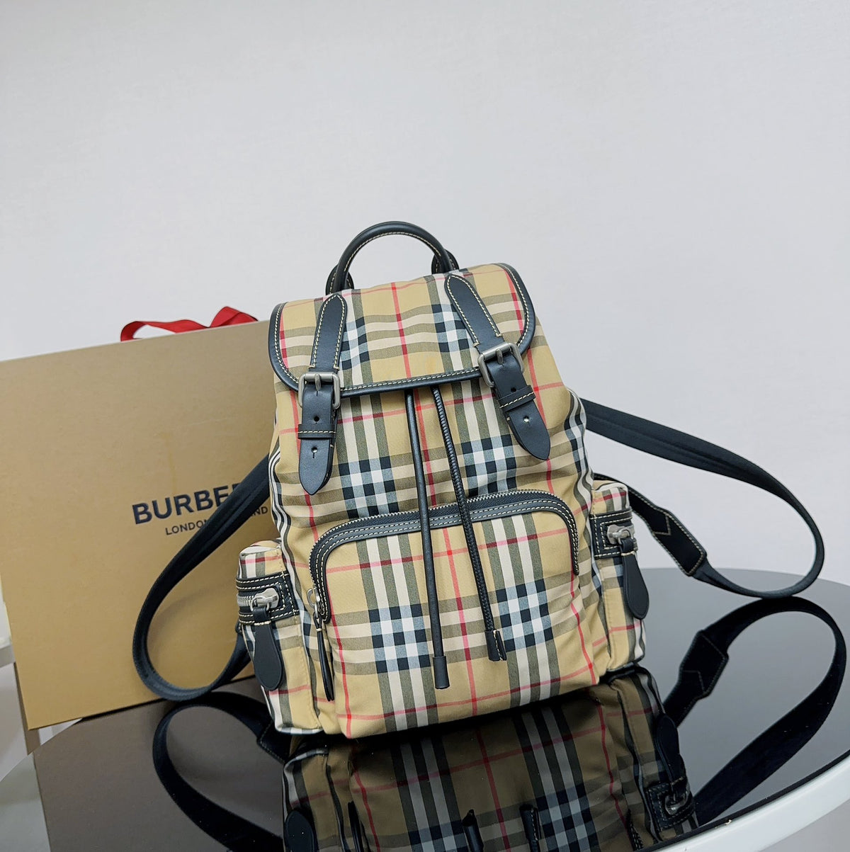 BAG #3844