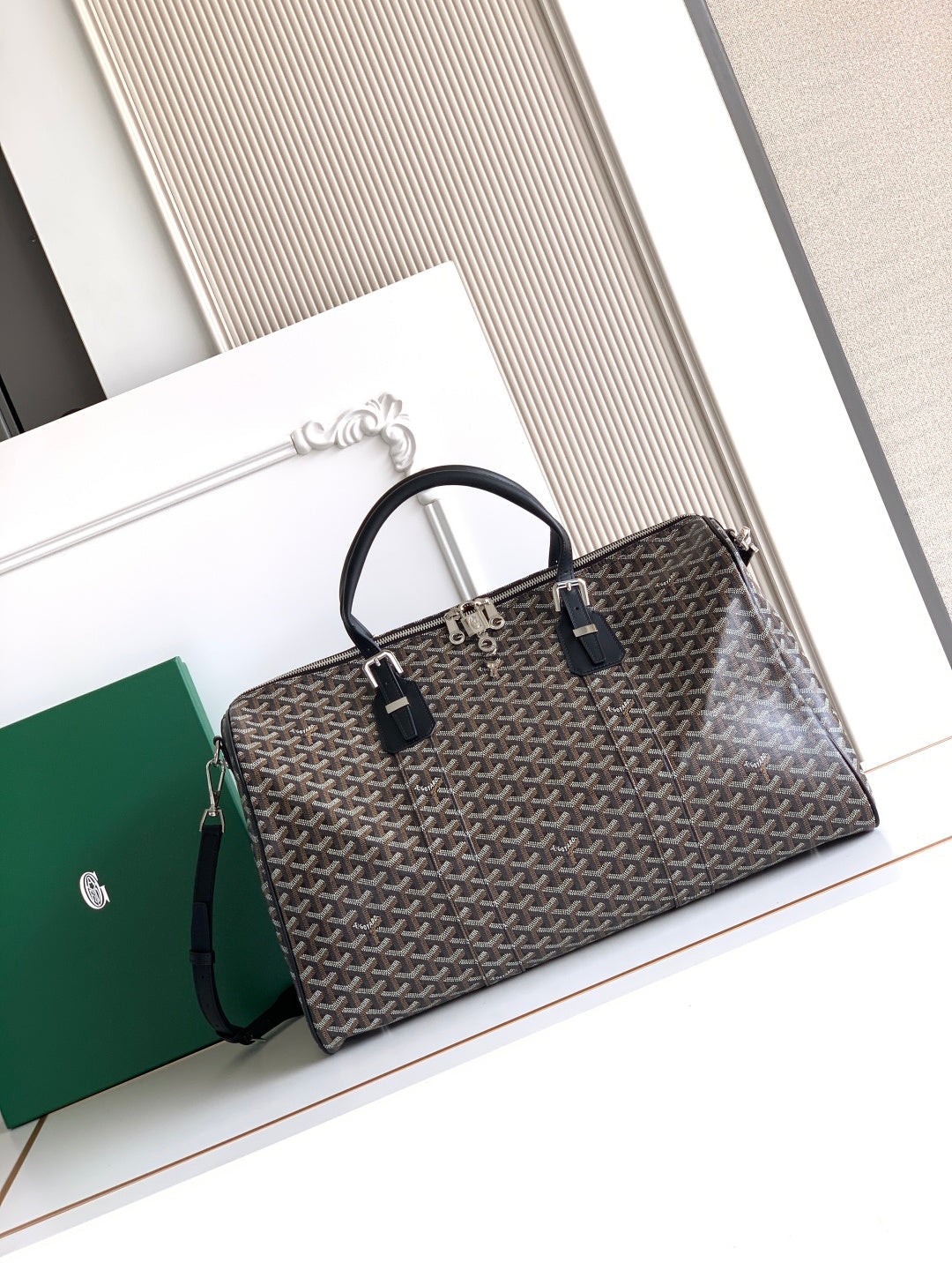 BAG #3866