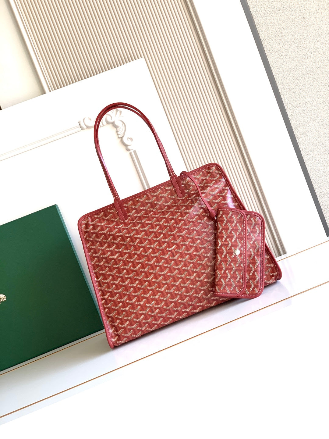 BAG #3989