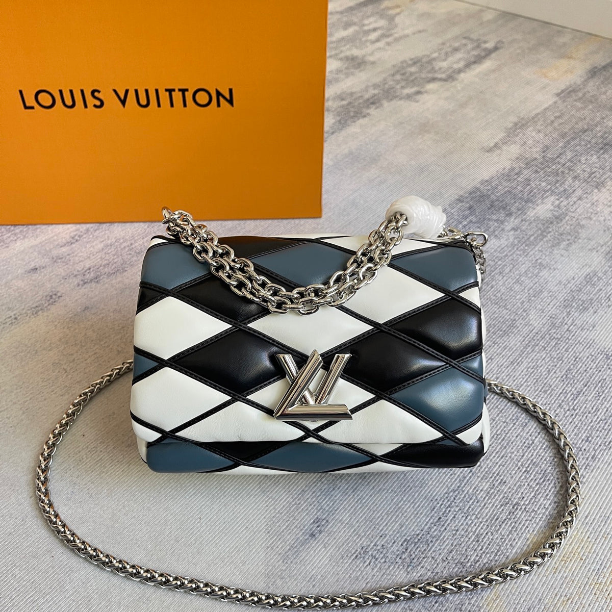 BAG #4029