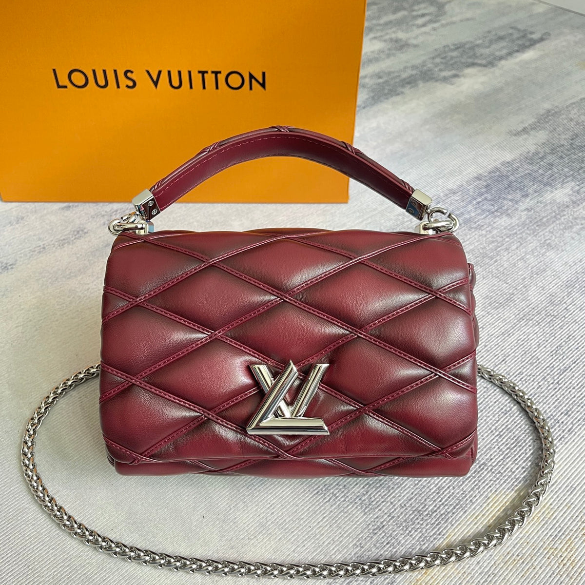 BAG #4041