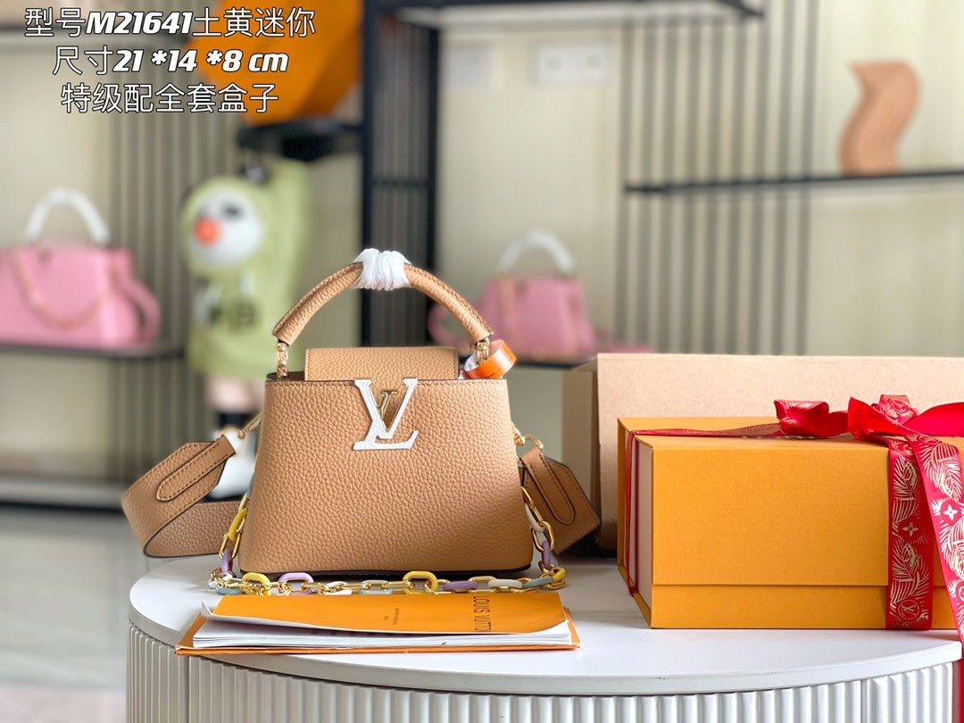 BAG #4542