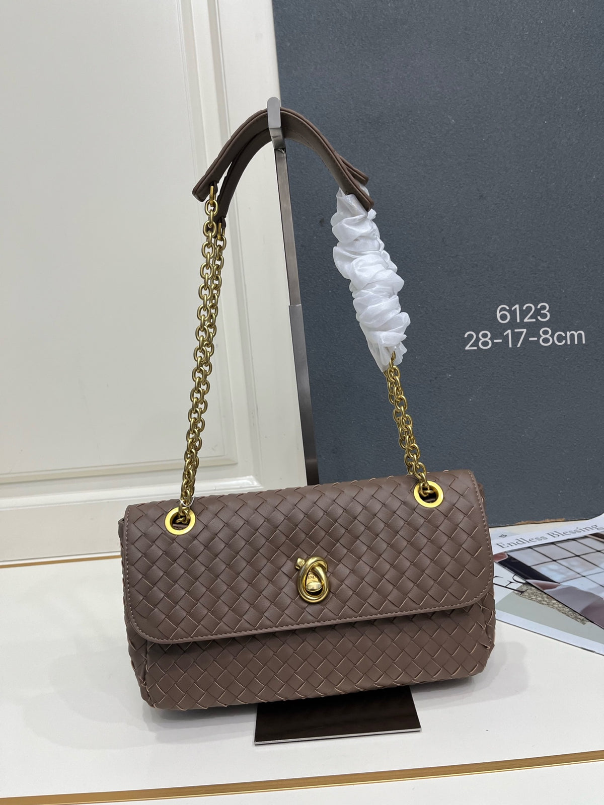 BAG #4682