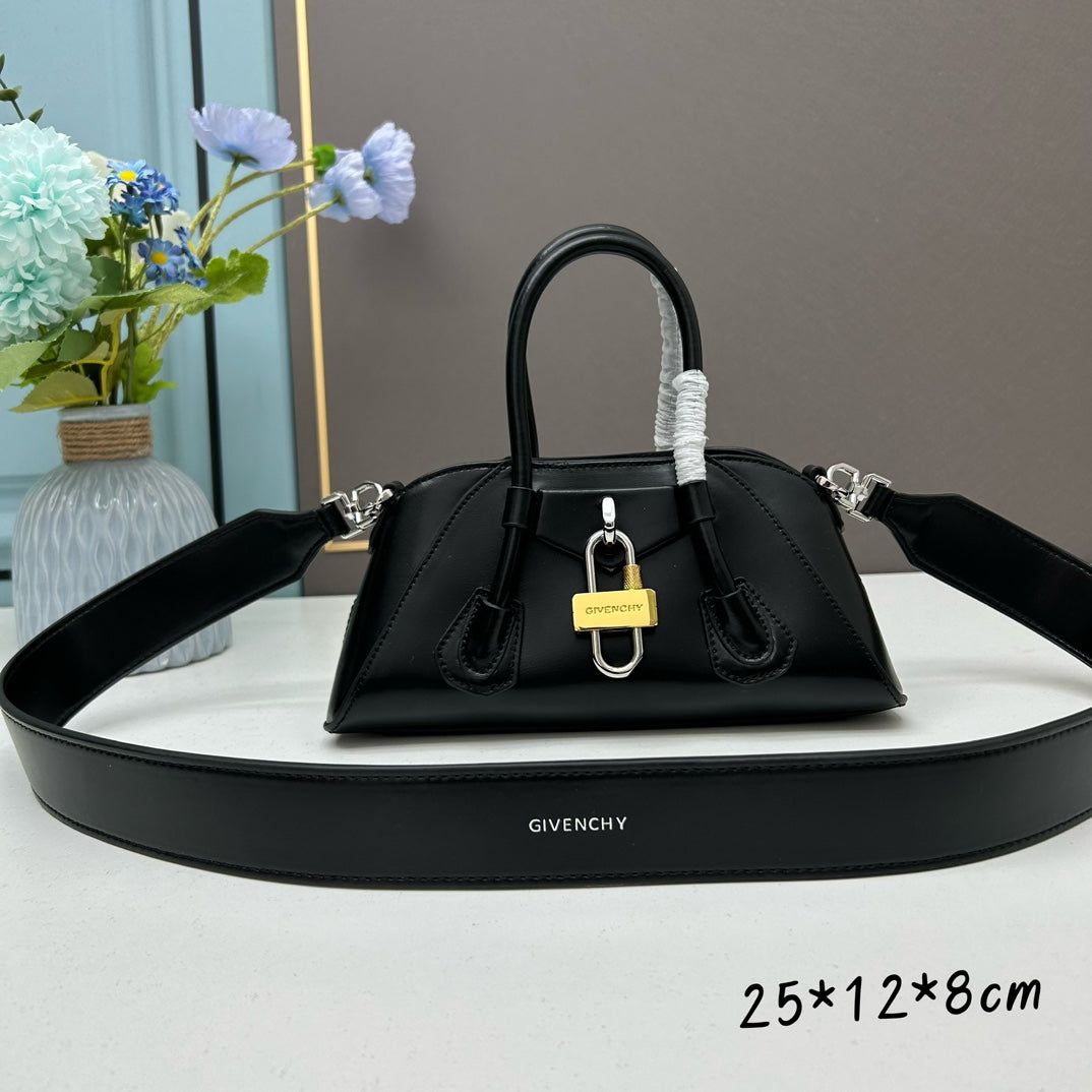 BAG #4880