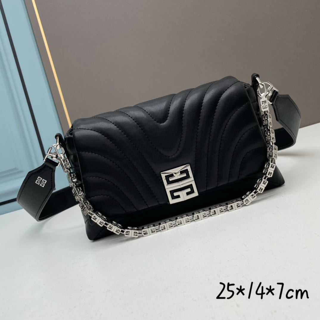BAG #4886
