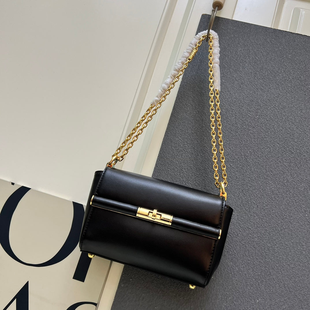 BAG #4945