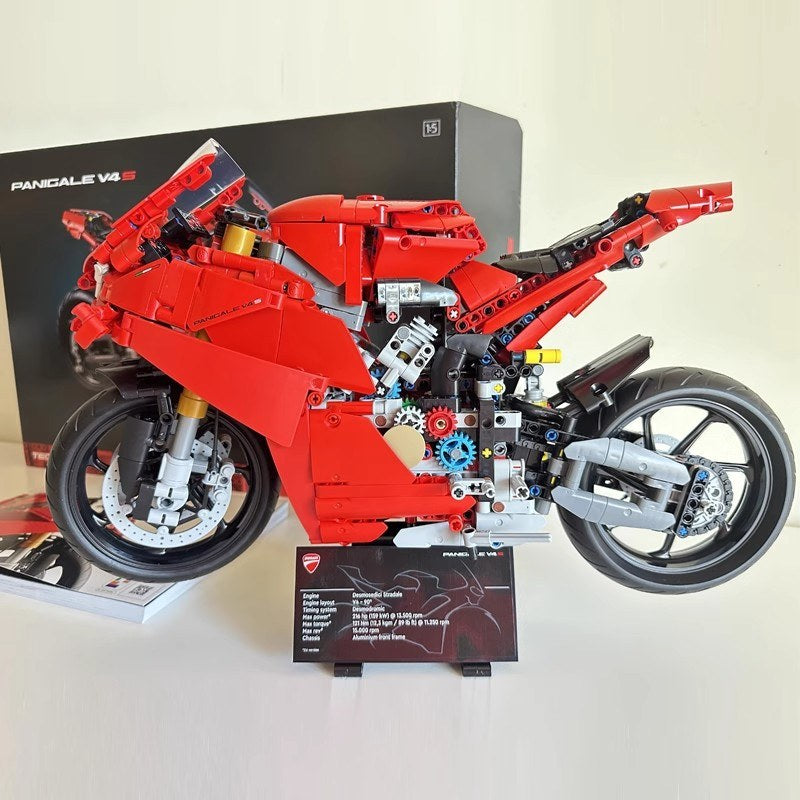 Ducati Panigale V4S 42202