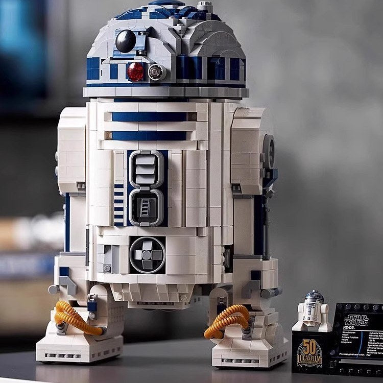 R2-D2 75308